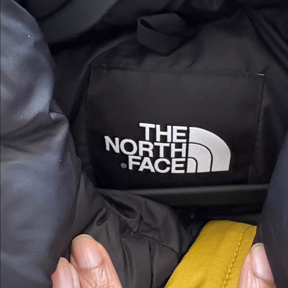 The North Face women’s 96 Retro Nuptse down jacket amber green Small Authentic - Picture 8 of 12